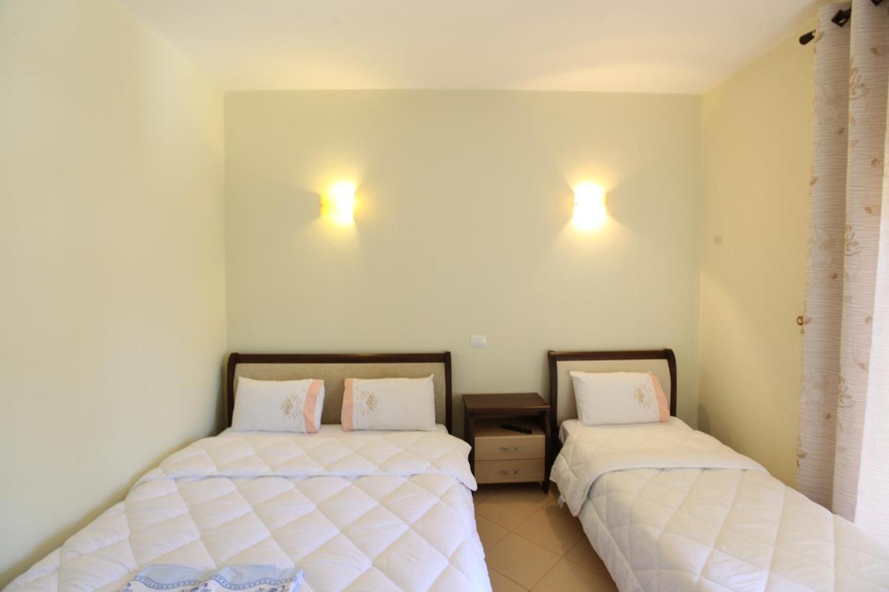 Hotel Gryka E Kelcyres Экстерьер фото