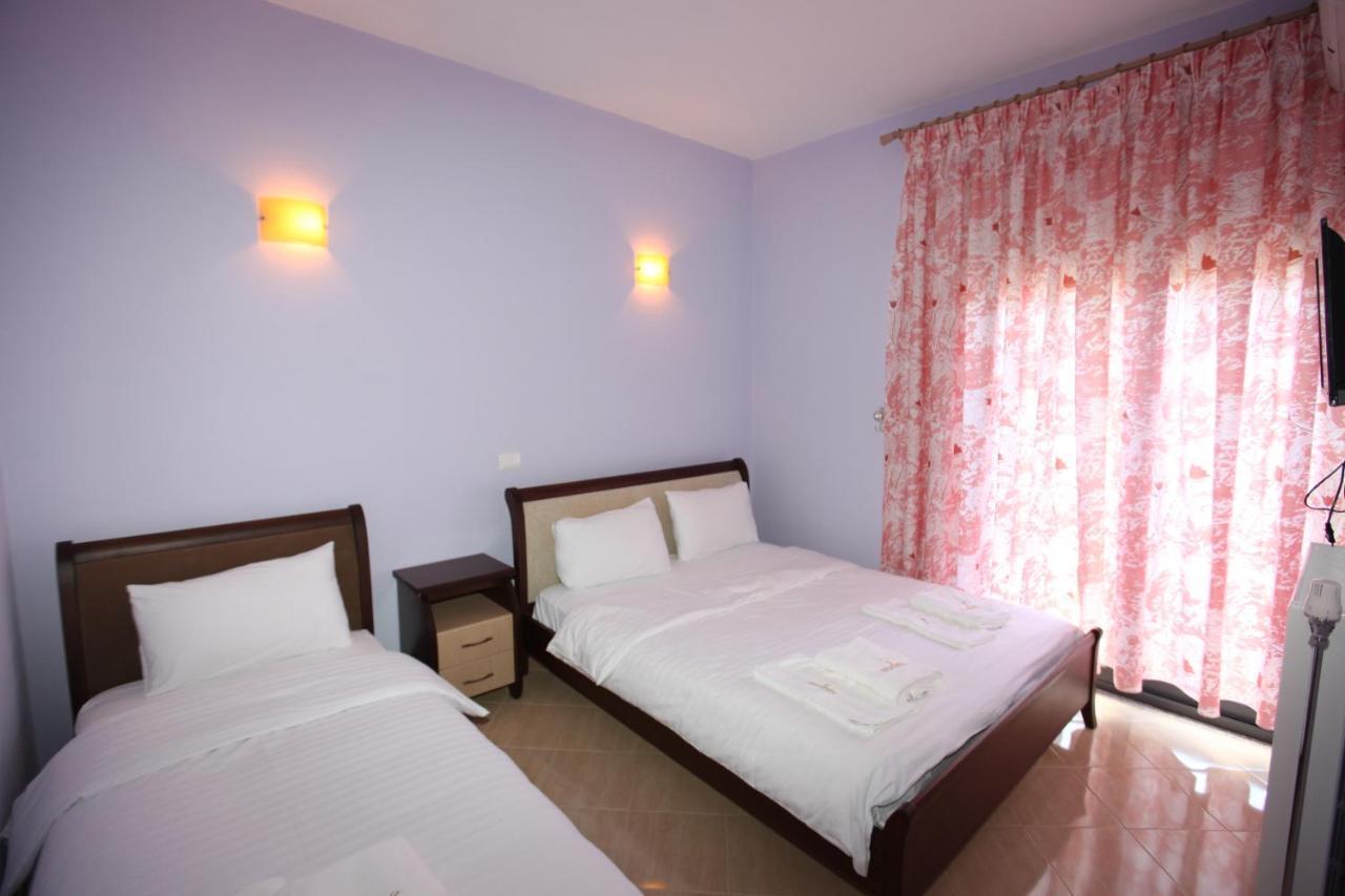 Hotel Gryka E Kelcyres Экстерьер фото