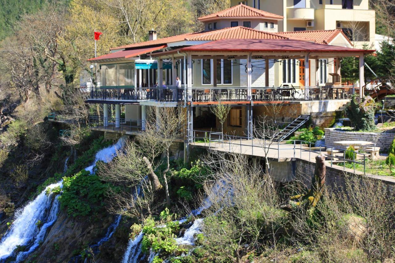 Hotel Gryka E Kelcyres Экстерьер фото