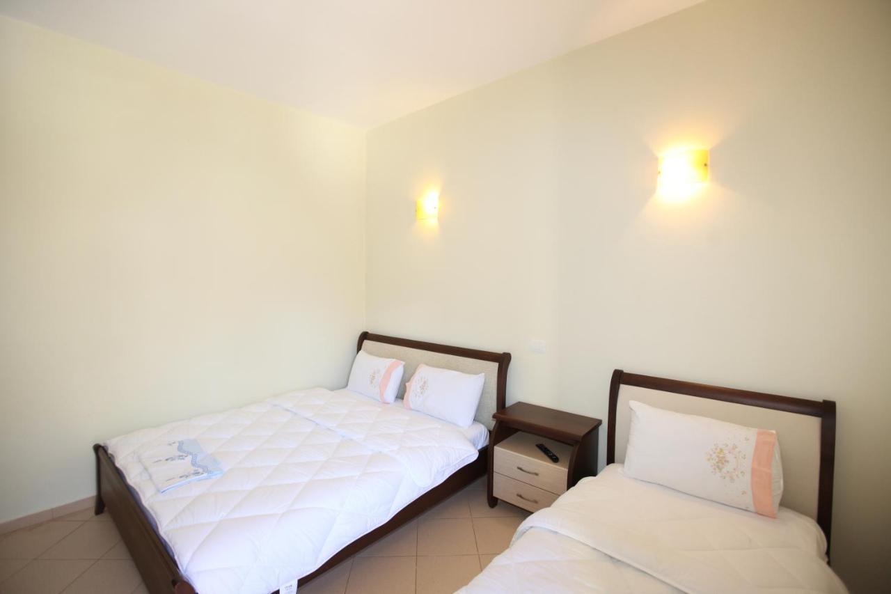 Hotel Gryka E Kelcyres Экстерьер фото