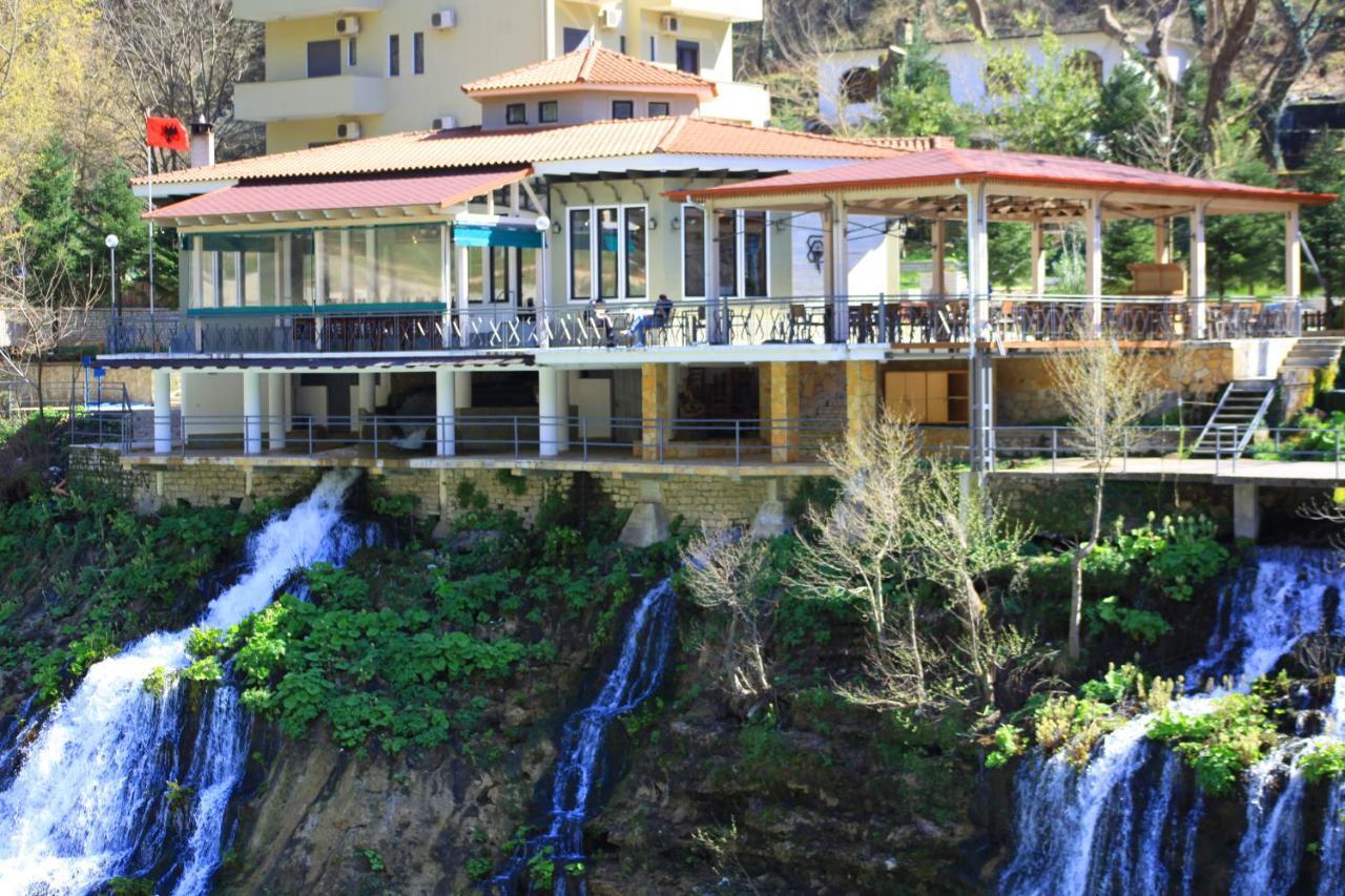 Hotel Gryka E Kelcyres Экстерьер фото